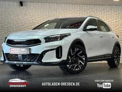 Weiß Gebraucht 2023 Kia XCeed Spirit SUV | 24.999 € (Fairer Preis)