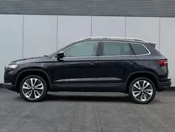 Schwarz Neu 2024 Skoda Karoq Selection SUV | 33.180 € (Guter Preis)