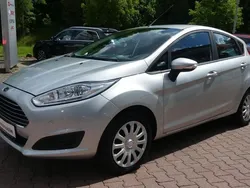 Silber Gebraucht 2015 Ford Fiesta Kleinwagen | 7.490 € (Fairer Preis)