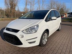 Weiß Gebraucht 2013 Ford S-MAX Trend Van / Kleinbus | 5.800 € (Fairer Preis)