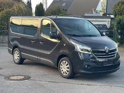Schwarz Gebraucht 2020 Renault Trafic Life Van | 22.490 € (Guter Preis)