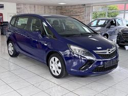 Blau Gebraucht 2015 Opel Zafira Tourer Selection Van / Kleinbus | 8.990 € (Fairer Preis)