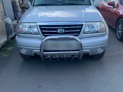 Silber Gebraucht 2001 Suzuki Vitara SUV | 2.200 €