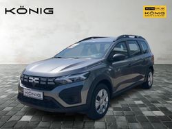 Grau Gebraucht 2025 Dacia Jogger Essentiel Van / Kleinbus | 18.600 € (Guter Preis)