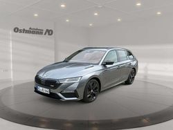 Grau Gebraucht 2025 Skoda Octavia RS Kombi | 43.489 € (Fairer Preis)