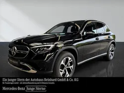 Schwarz Gebraucht 2024 Mercedes GLC300e Avantgarde SUV | 57.650 € (Superpreis)