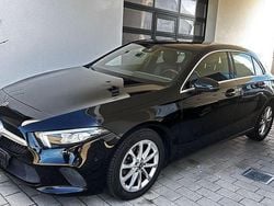 Schwarz Gebraucht 2018 Mercedes A180 Limousine | 19.800 € (Etwas zu teuer)