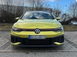 Gelb Gebraucht 2023 VW Golf VIII GTI Limousine | 31.900 € (Guter Preis)