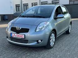 Silber Gebraucht 2008 Toyota Yaris Team Kleinwagen | 3.500 € (Fairer Preis)
