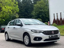 Grau Gebraucht 2016 Fiat Tipo Pop Kombi | 4.299 € (Teuer)