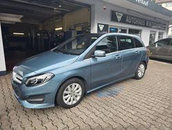 Blau Gebraucht 2014 Mercedes B220 Van / Kleinbus | 13.490 € (Fairer Preis)