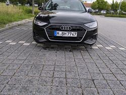 Schwarz Gebraucht 2020 Audi A4 Kombi | 21.000 €