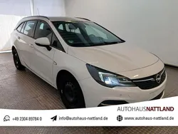 Weiß Gebraucht 2020 Opel Astra Edition Kombi | 9.950 € (Guter Preis)