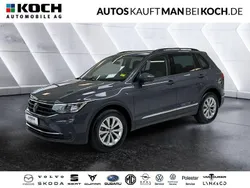 Grau Gebraucht 2023 VW Tiguan Life SUV | 31.900 € (Guter Preis)