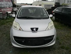 Grau Gebraucht 2006 Peugeot 107 Filou Kleinwagen | 550 € (Superpreis)
