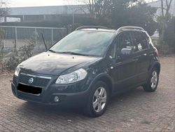 Schwarz Gebraucht 2008 Fiat Sedici SUV | 2.800 € (Fairer Preis)