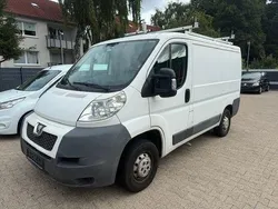 Weiß Gebraucht 2011 Peugeot Boxer Van | 8.490 € (Etwas zu teuer)