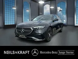 Grau Gebraucht 2024 Mercedes E220 AMG Kombi | 46.450 € (Superpreis)