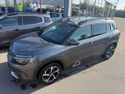Platiniumgrau Gebraucht 2020 Citroën C5 Aircross Feel SUV | 18.987 € (Etwas zu teuer)