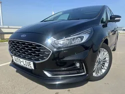 Obsidianschwarz metallic Gebraucht 2022 Ford S-MAX Vignale Van / Kleinbus | 25.990 € (Fairer Preis)