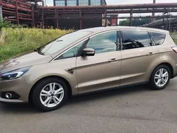 Beige Gebraucht 2018 Ford S-MAX Titanium Van / Kleinbus | 19.900 € (Etwas zu teuer)