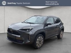 Marlingrau metallic Neu 2025 Toyota Yaris Cross SUV | 27.390 € (Guter Preis)