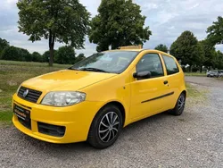 Gelb Gebraucht 2004 Fiat Punto Kleinwagen | 2.490 € (Etwas zu teuer)
