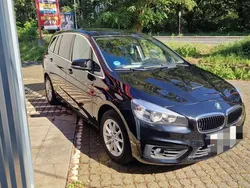 Schwarz Gebraucht 2016 BMW 218 Gran Tourer Van / Kleinbus | 10.800 € (Teuer)