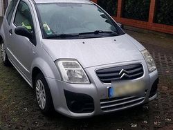 Silber Gebraucht 2009 Citroën C2 Kleinwagen | 990 €