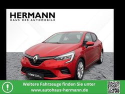 Dezirrot metallic (rot) Gebraucht 2019 Renault Clio V Experience Limousine | 10.791 € (Fairer Preis)