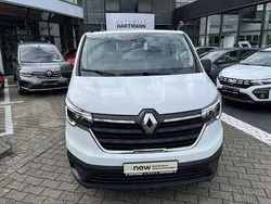 Gebraucht 2022 Renault Trafic Komfort Van | 22.890 € (Fairer Preis)