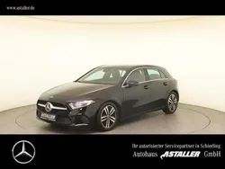 Unilack nachtschwarz Gebraucht 2020 Mercedes A250 Business | 24.490 € (Guter Preis)