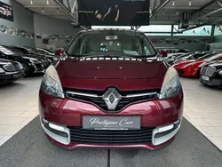 Rot Gebraucht 2013 Renault Scénic III Van / Kleinbus | 4.849 € (Fairer Preis)