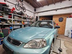 Blau Gebraucht 2000 Honda Civic Kleinwagen | 5.500 € (Fairer Preis)