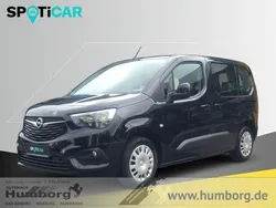 Schwarz Gebraucht 2018 Opel Combo Life Edition Van / Kleinbus | 13.870 € (Etwas zu teuer)
