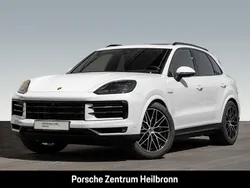 Weiß Gebraucht 2024 Porsche Cayenne SUV | 103.900 € (Guter Preis)