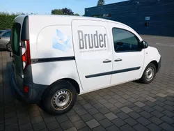 Weiß Gebraucht 2016 Renault Kangoo Van / Kleinbus | 7.990 € (Etwas zu teuer)