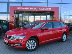 Tornadorot Gebraucht 2022 VW Passat Business Kombi | 22.980 € (Guter Preis)