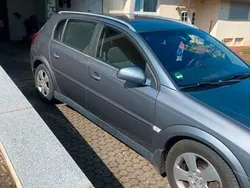 Andere außenfarben Gebraucht 2004 Opel Signum Kombi | 2.500 € (Teuer)