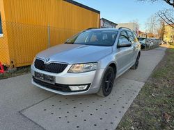 Silber Gebraucht 2014 Skoda Octavia Ambition Kombi | 5.750 € (Guter Preis)