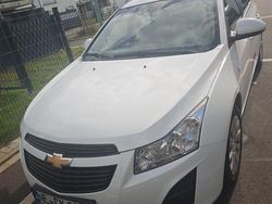 Weiß Gebraucht 2013 Chevrolet Cruze LS Limousine | 4.999 € (Fairer Preis)