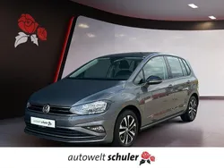 Grau Gebraucht 2019 VW Golf Sportsvan IQ Drive Van / Kleinbus | 18.549 € (Fairer Preis)
