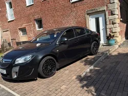 Schwarz Gebraucht 2010 Opel Insignia OPC Limousine | 11.500 € (Teuer)