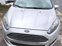 Grau Gebraucht 2014 Ford Fiesta Ambiente Kleinwagen | 5.900 € (Etwas zu teuer)