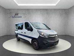 Weiß Gebraucht 2015 Opel Vivaro Van | 7.990 € (Fairer Preis)