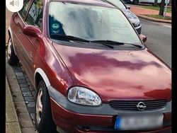Rot Gebraucht 2000 Opel Corsa S Kleinwagen | 1.400 € (Guter Preis)