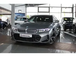 Grau Gebraucht 2024 BMW 320 Comfort Edition Kombi | 46.800 € (Teuer)