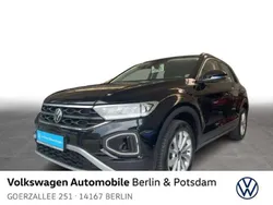 Deep black perleffekt Gebraucht 2024 VW T-Roc Life SUV | 29.750 € (Fairer Preis)
