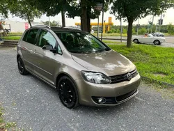 Braun Gebraucht 2011 VW Golf Plus Cross Style Van / Kleinbus | 4.750 € (Guter Preis)