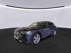 Grau Gebraucht 2022 Audi e-tron SUV | 26.990 € (Guter Preis)